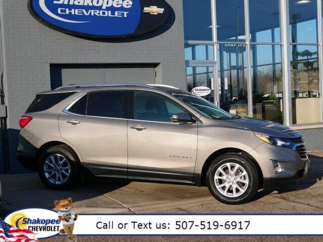 Used 2018 Chevrolet Equinox LT with VIN 3GNAXUEUXJS637403 for sale in Shakopee, Minnesota