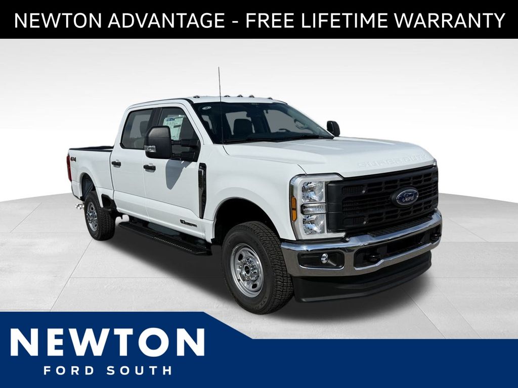 2026 Ford F-350 Super Duty XL's photo