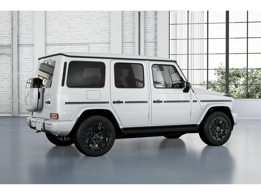 2025 Mercedes Benz G photo 18