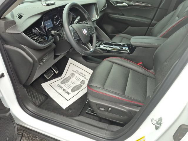 2022 Buick Envision Essence photo 11