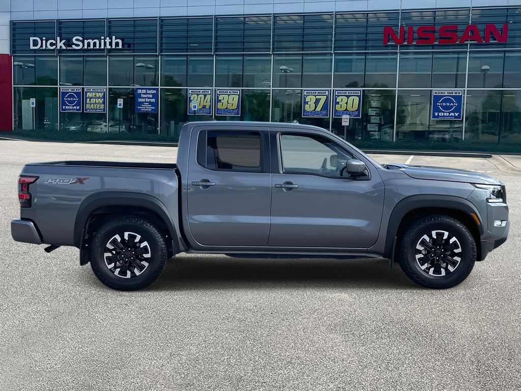2024 Nissan Frontier PRO-X photo 2