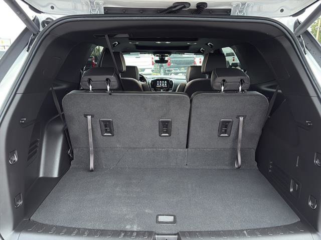 2023 Chevrolet Traverse Premier photo 12