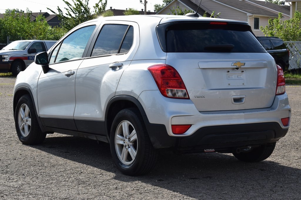2020 Chevrolet Trax LS photo 6