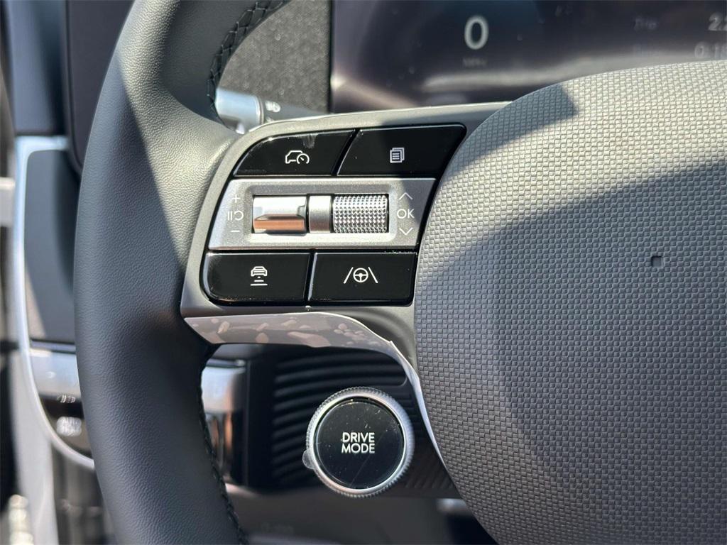 2025 Hyundai Ioniq 5 SEL photo 21