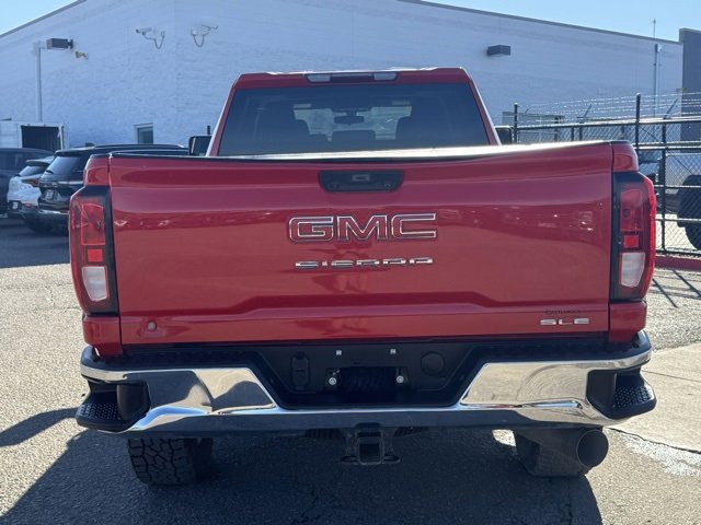 2022 Gmc Sierra HD SLE photo 4