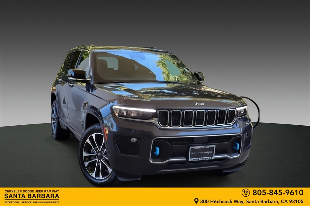 2023 Jeep Grand Cherokee Overland 4xe's photo