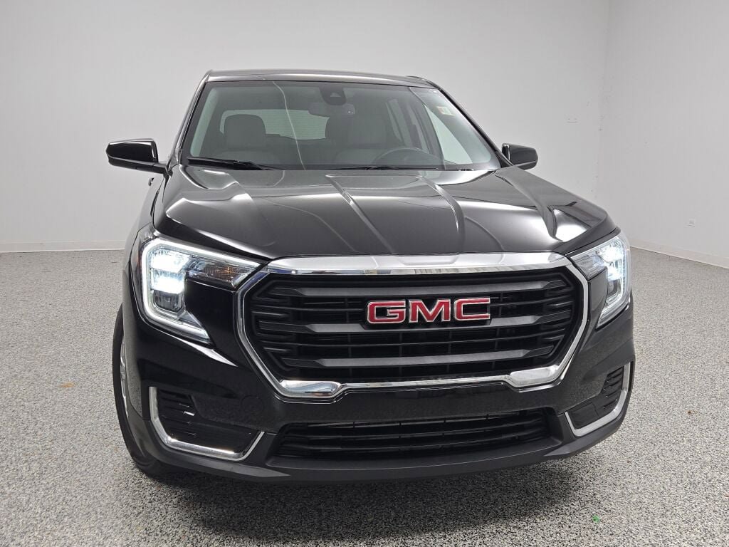 2024 Gmc Terrain SLE photo 2