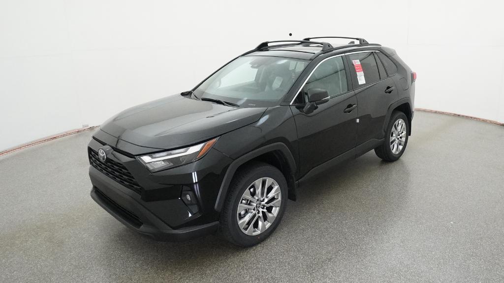 2025 Toyota RAV4 XLE Premium's photo