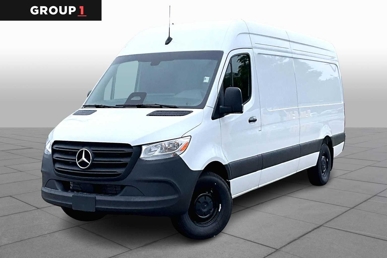2025 Mercedes-Benz Sprinter Cargo Van Base's photo