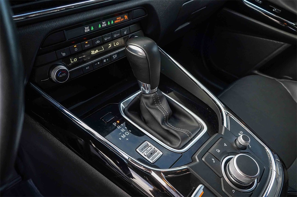 2023 Mazda CX-9 Touring photo 20