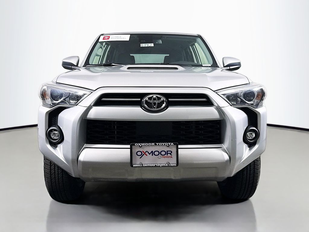2024 Toyota 4Runner TRD 4WD photo 2