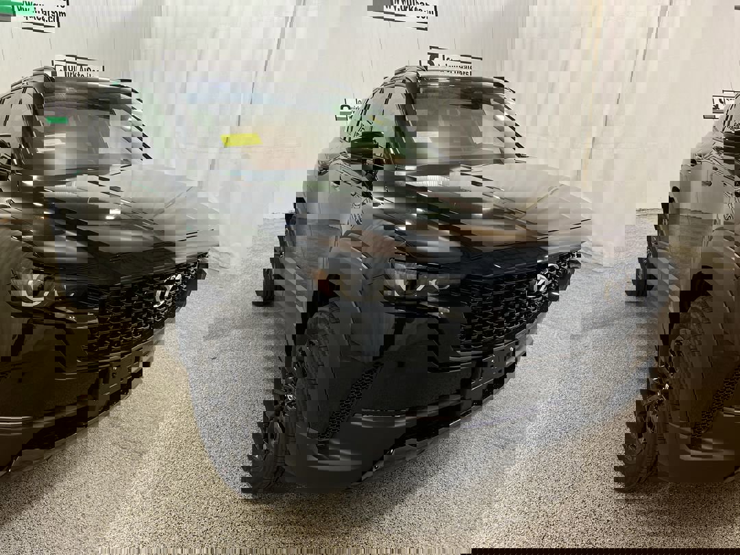 2026 Mazda CX-50 2.5 Premium photo 3