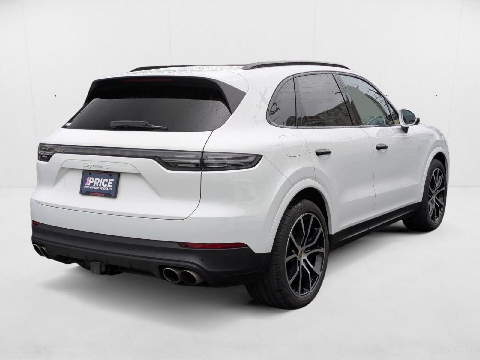 2021 Porsche Cayenne S photo 4