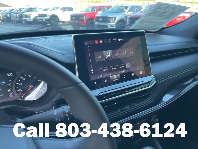 2023 Jeep Compass Altitude photo 18