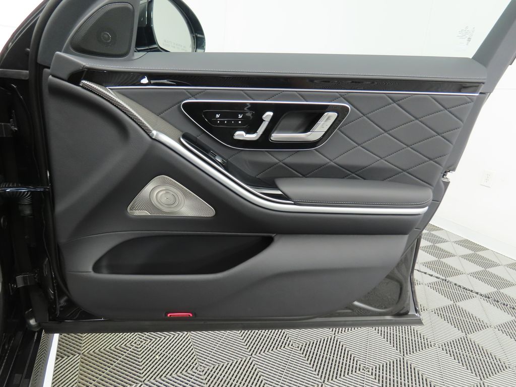 2026 Mercedes Benz S 580 4MATIC photo 26