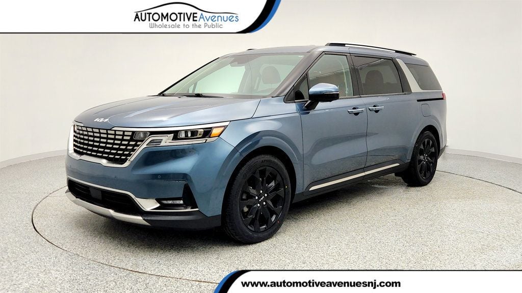 2024 Kia Carnival SX Prestige's photo