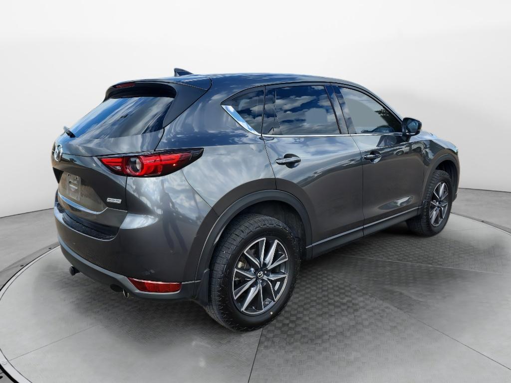 2017 Mazda CX-5 Grand Touring photo 5