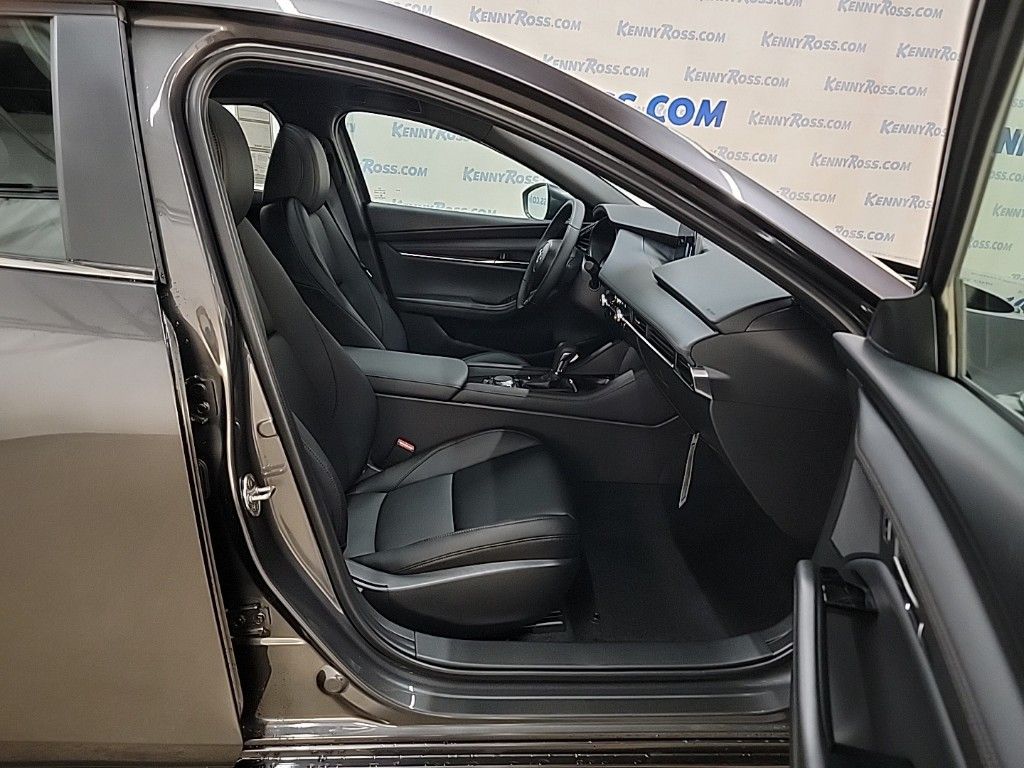2025 Mazda Mazda3 Hatchback 2.5 s Preferred photo 11