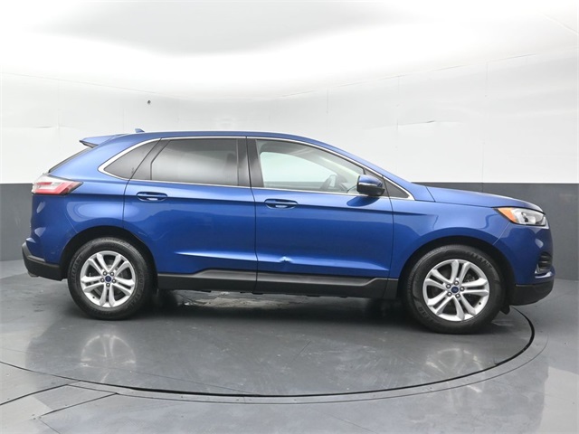 2020 Ford Edge SEL photo 4