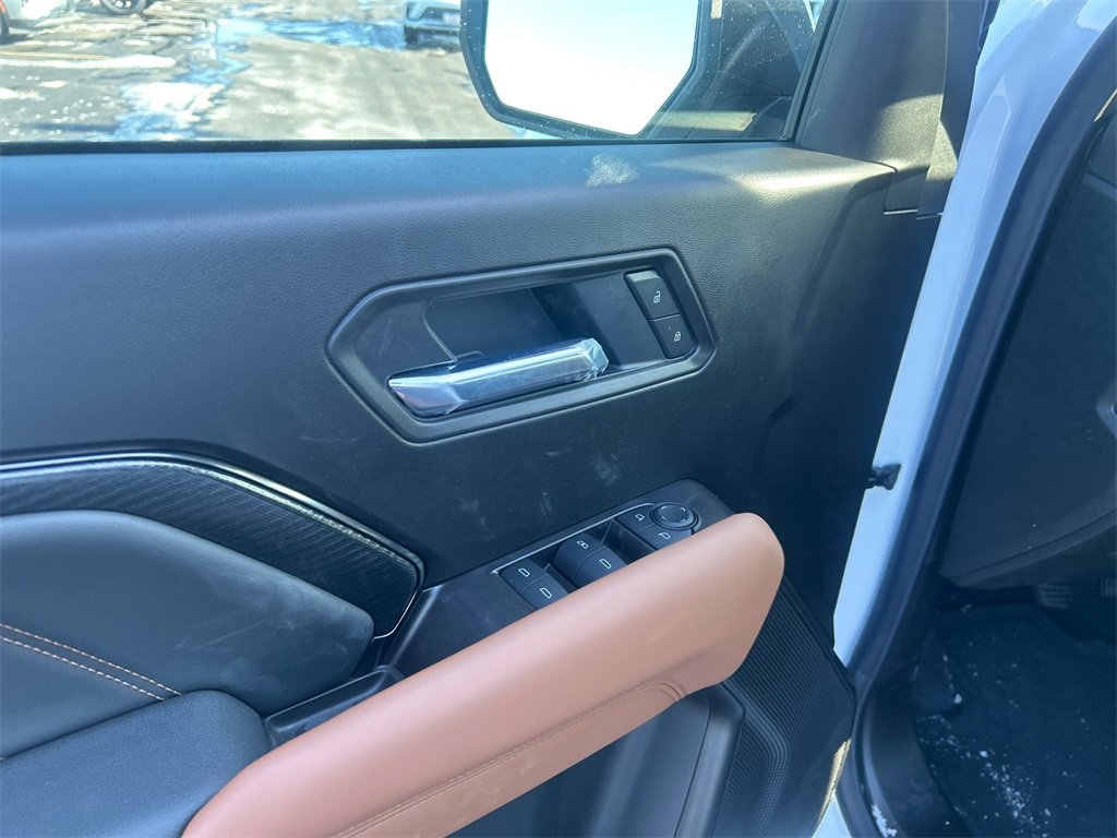 2026 GMC CANYON - Image 13