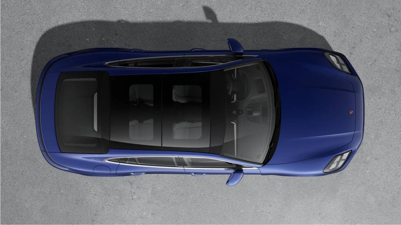 2026 Porsche Panamera 4 E-Hybrid photo 4