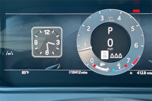 2025 Land Rover Range Rover Velar SE photo 24