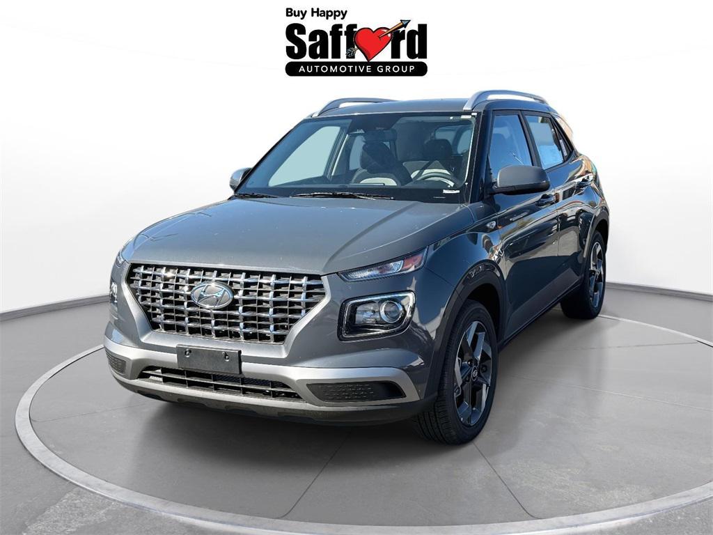 2025 Hyundai Venue SEL's photo