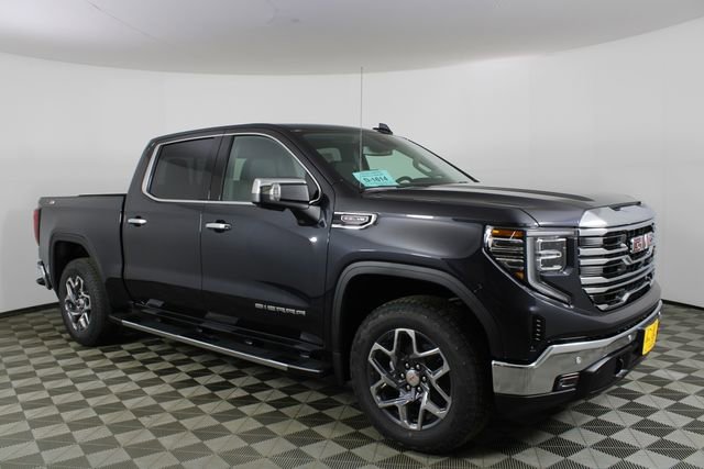 2026 GMC Sierra 1500 SLT's photo
