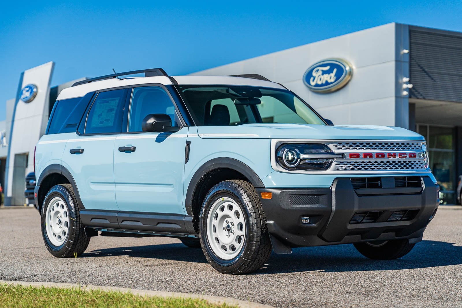 2025 Ford Bronco Sport Heritage's photo