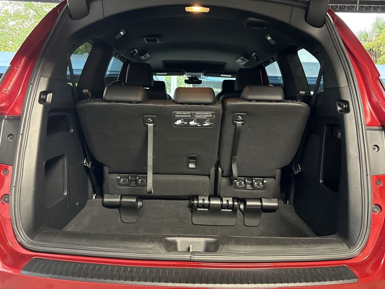 2025 Honda Odyssey photo 21