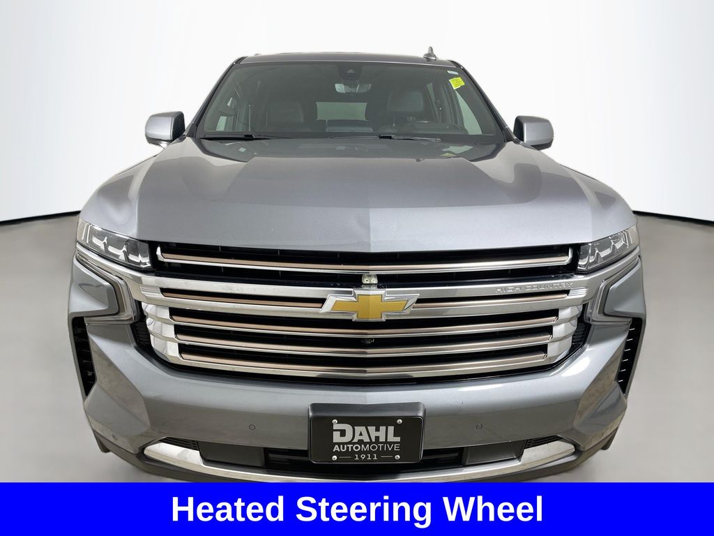 2021 Chevrolet Suburban High Country photo 2