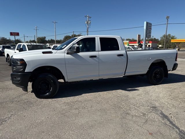 2026 Ram 2500 Tradesman photo 2