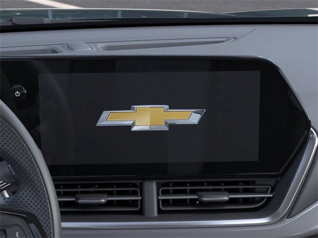 2025 Chevrolet Trax LT photo 4