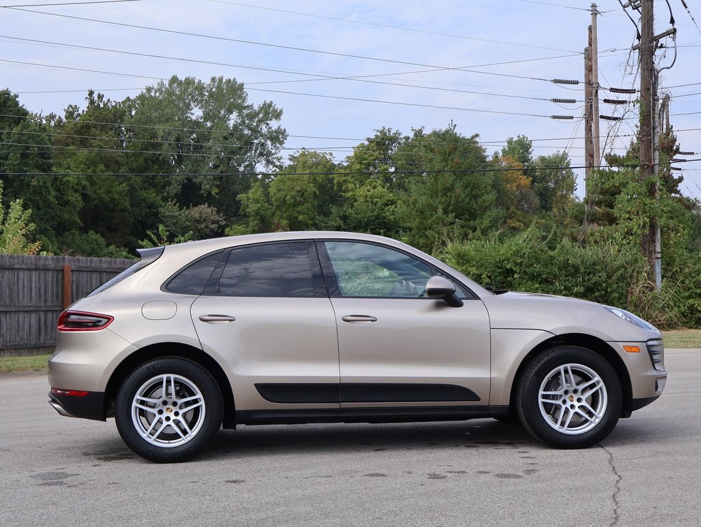 2017 Porsche Macan photo 8