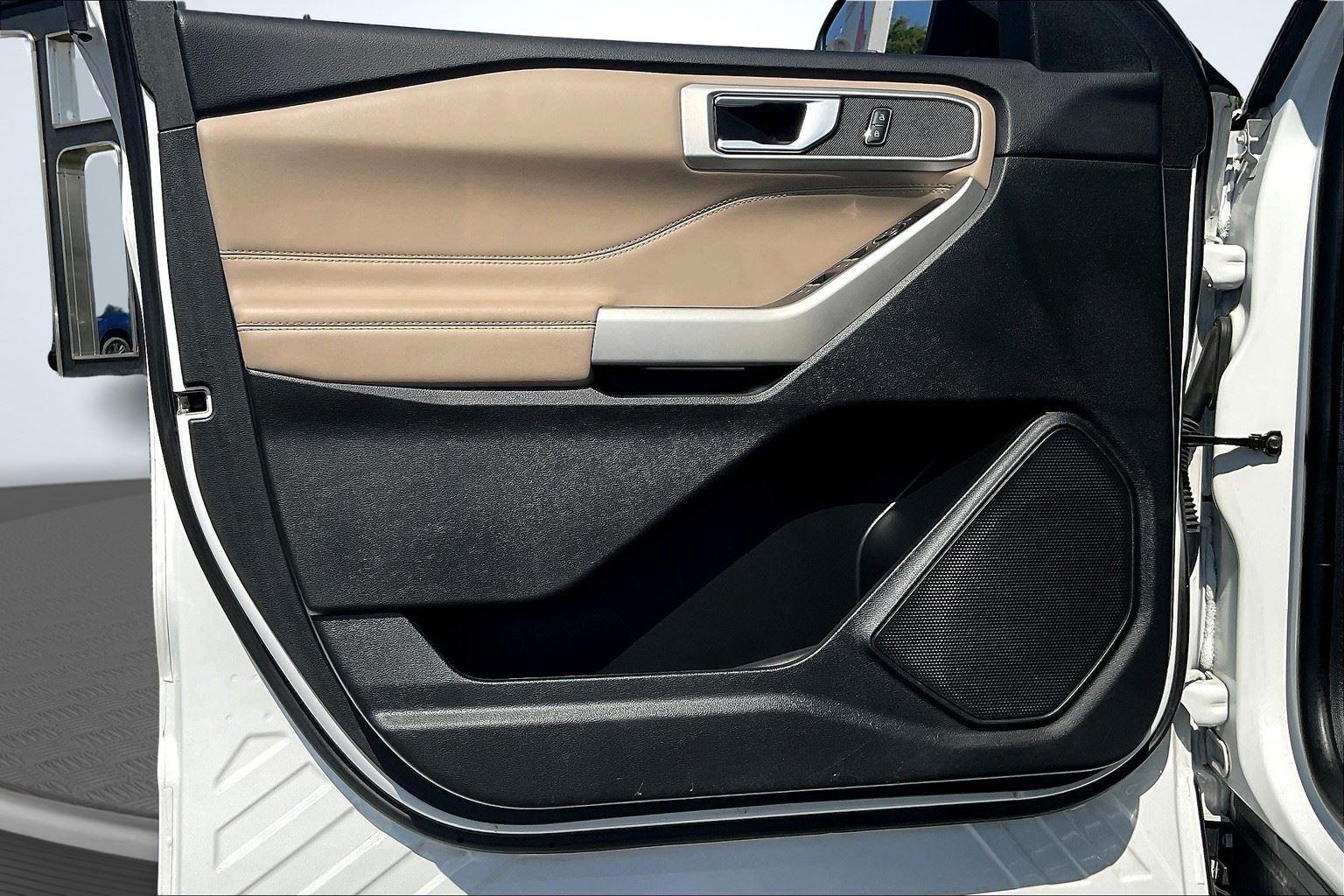 2022 Ford Explorer XLT photo 20