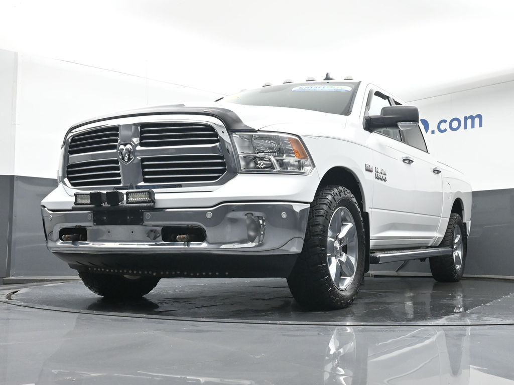 2017 Ram 1500 Big Horn photo 3