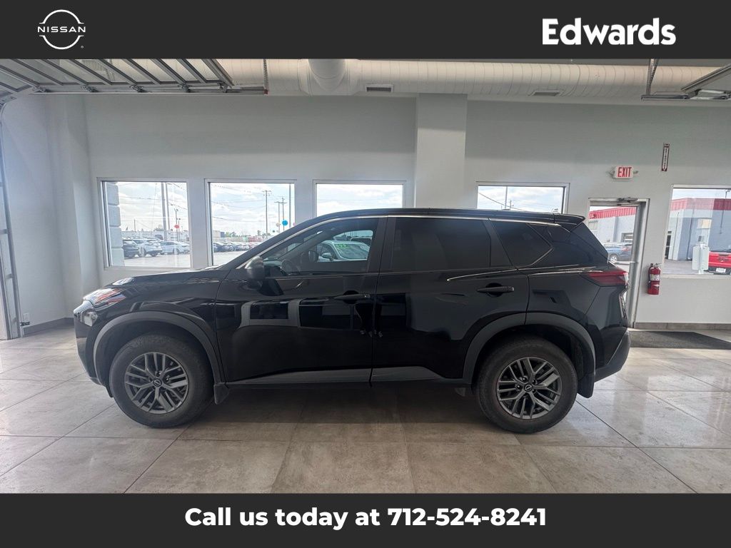 2023 Nissan Rogue S AWD photo 3