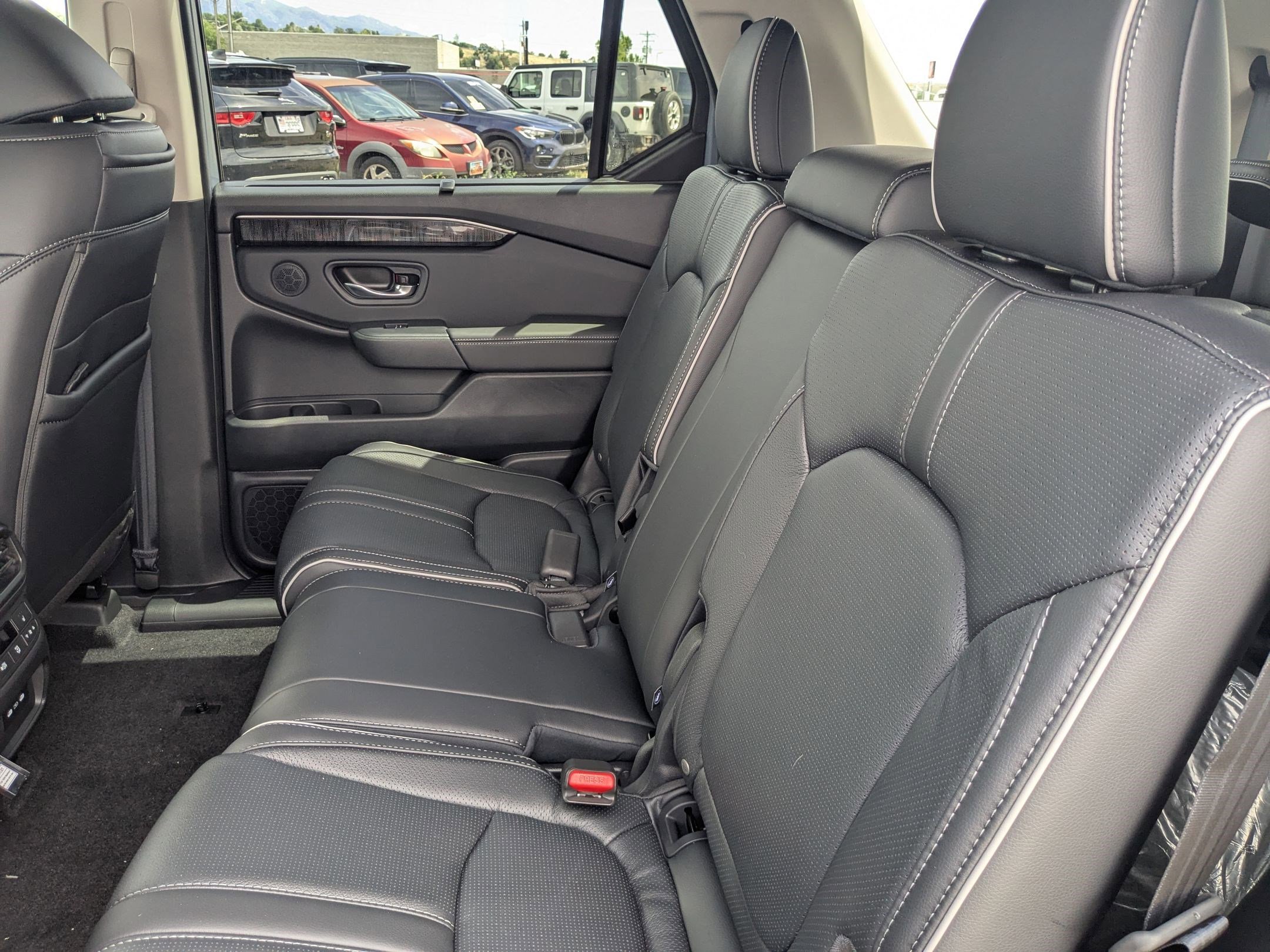 2025 Honda Pilot Elite photo 16