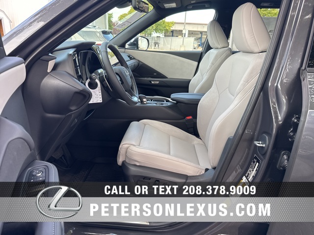 2025 Lexus TX 350 Luxury photo 26