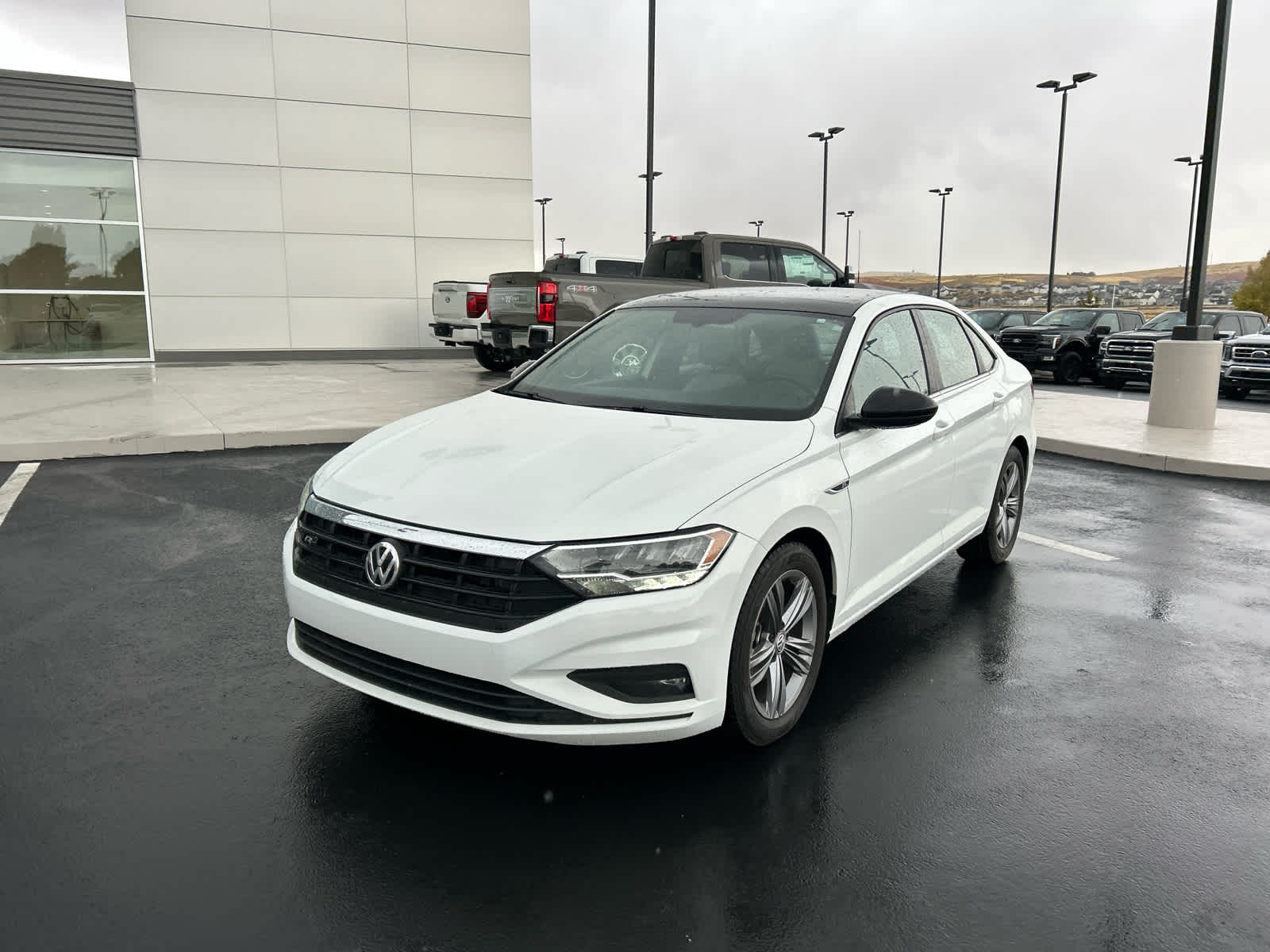 2021 Volkswagen Jetta R-Line photo 3