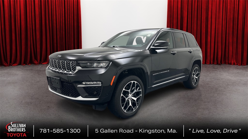 2022 Jeep Grand Cherokee Summit Reserve's photo