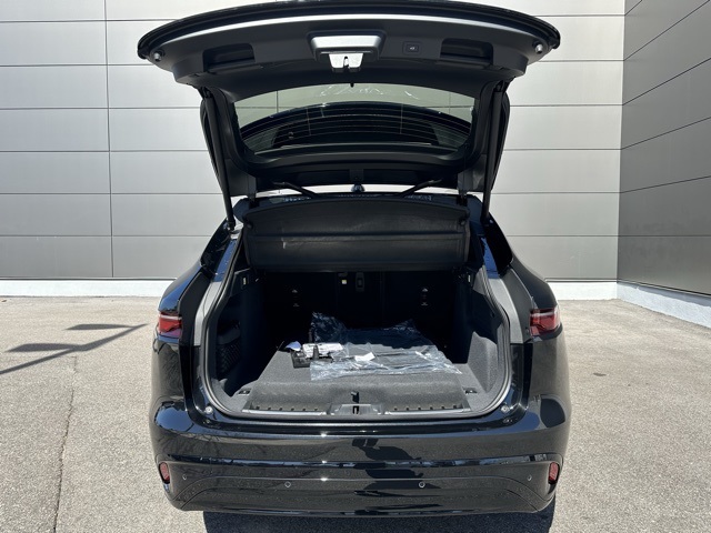 2026 Jaguar F-PACE P250 R-Dynamic S photo 40