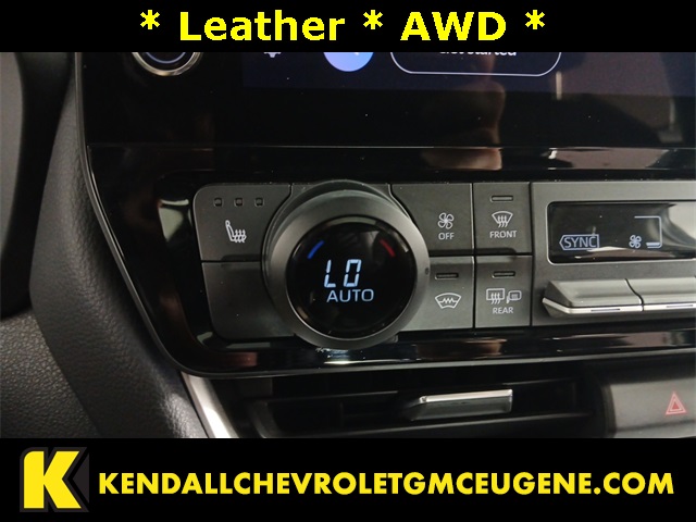 2024 Toyota Grand Highlander XLE photo 13