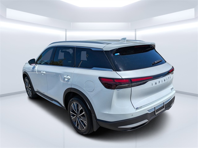2026 Infiniti QX60 Luxe photo 5