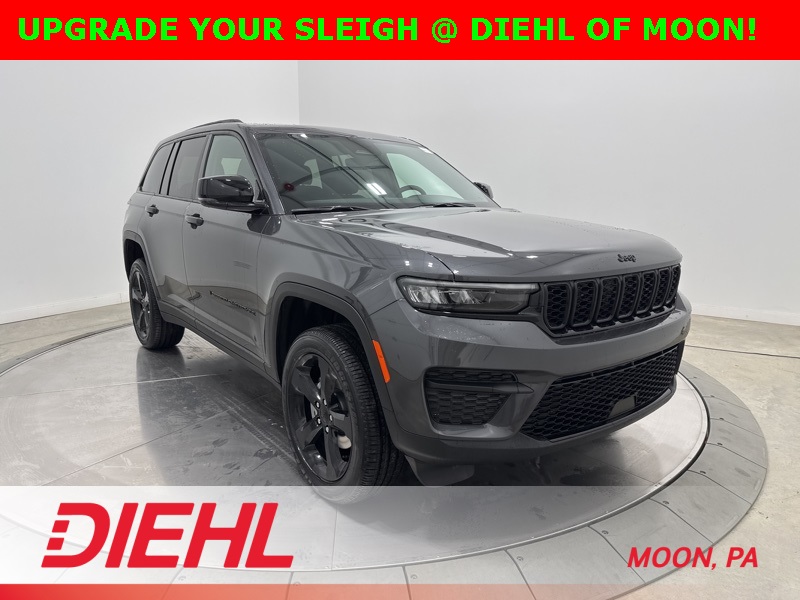 2025 Jeep Grand Cherokee Altitude's photo