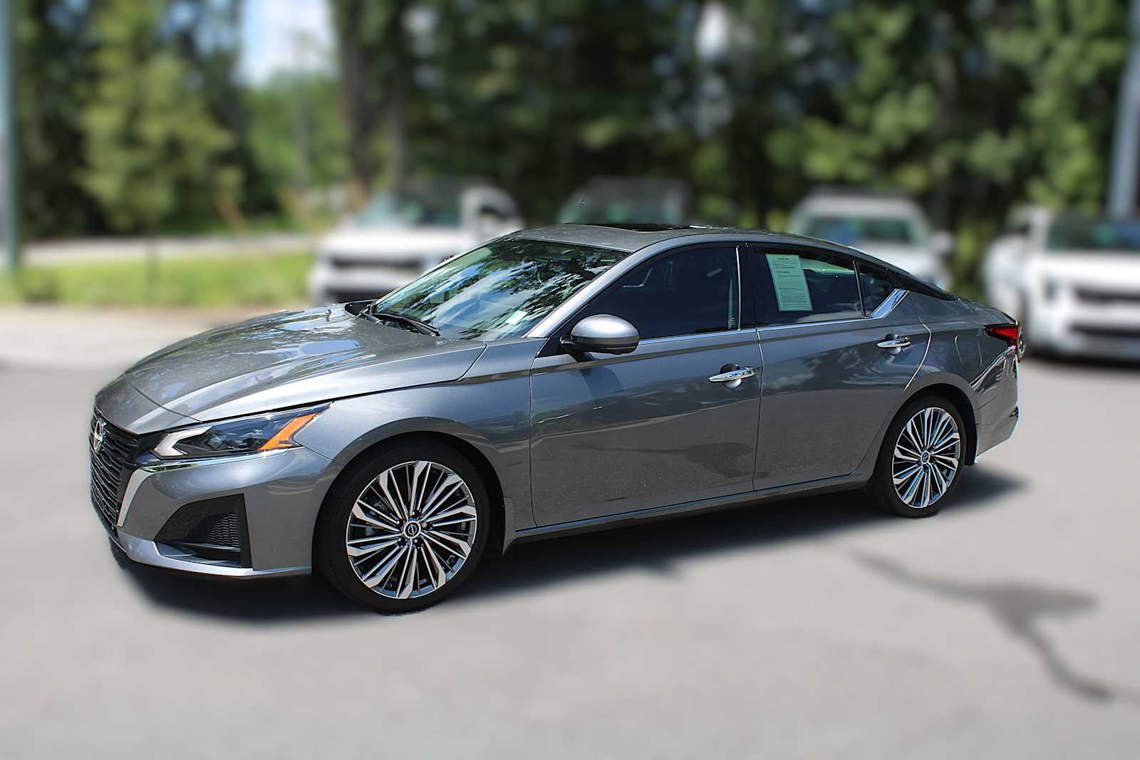 2024 Nissan Altima 2.5 SL photo 3