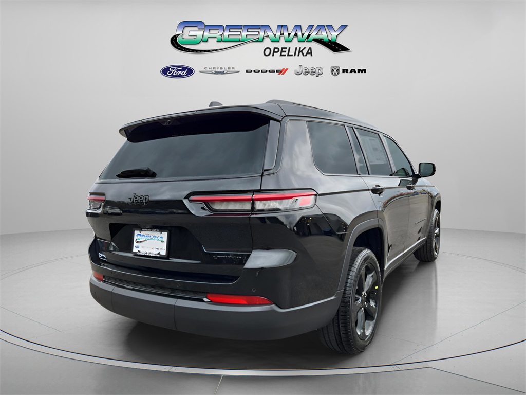 2025 Jeep Grand Cherokee Limited photo 3