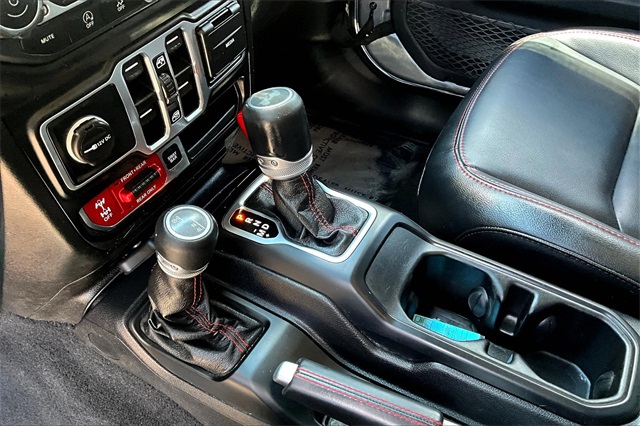 2020 Jeep Wrangler Unlimited Rubicon photo 16