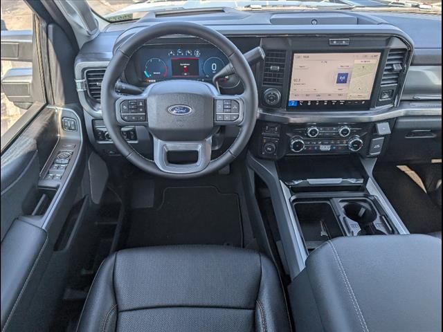 2025 Ford F-250 Lariat photo 6