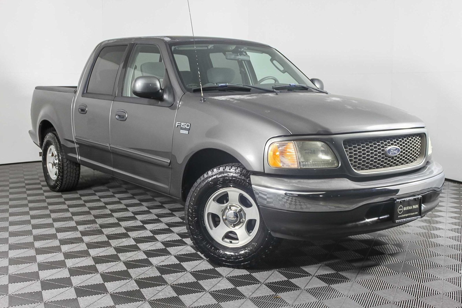 2003 Ford F-150 XLT's photo